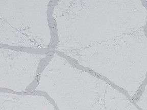 800 - Calacatta Troya