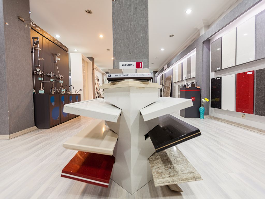 Ankara Tezgah Showroom Girişi